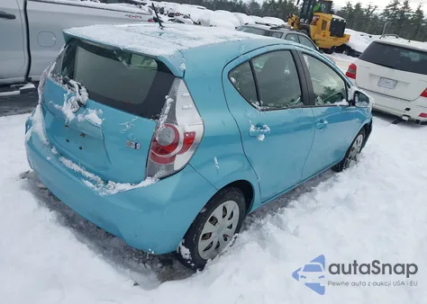 2013 Toyota Prius C One from USA, damaged, VIN JTDKDTB36D1034899